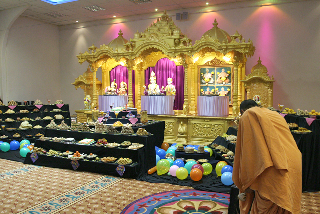 Swaminarayan Jayanti Celebrations at BAPS Shri Swaminarayan Mandir, Luton, UK 