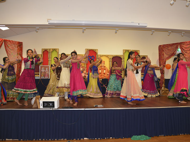 Shri Swaminarayan Jayanti Mahila Celebration 2015, Brisbane