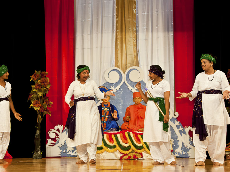 Shri Swaminarayan Jayanti Mahila Celebration 2015, Auckland