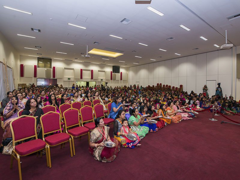 Mahila Sanskrutik Din Cultural Program