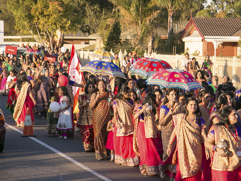Balikas, Kishoris and Yuvatis participate in the procession