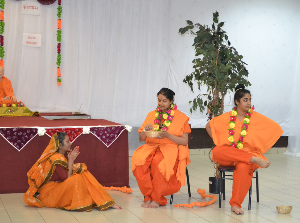 Swaminarayan Jayanti Celebrations, Mahila Mandal, Paris, France