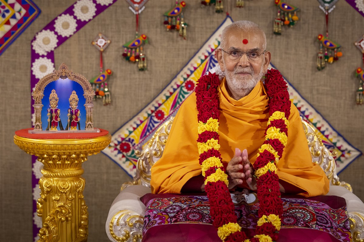 HH Mahant Swami Maharaj’s Birthday - Mahila Celebration