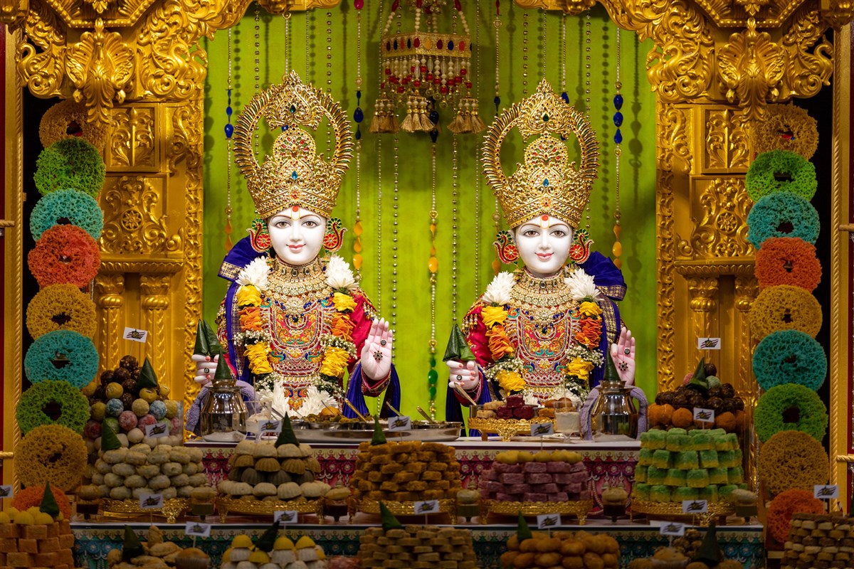 Annakut Darshan