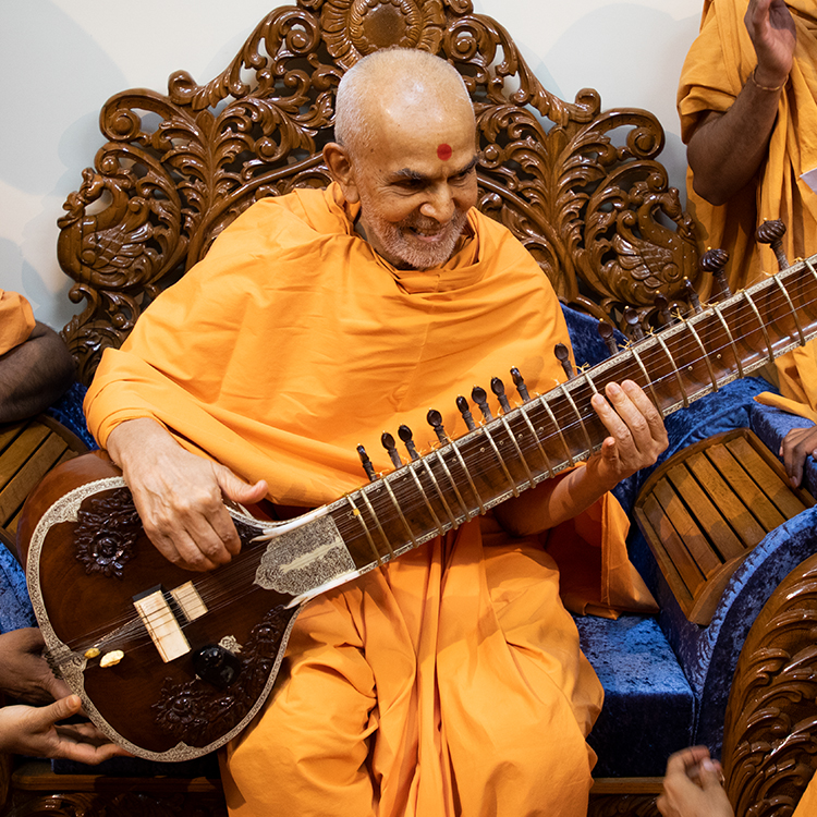 HH Mahant Swami Maharaj