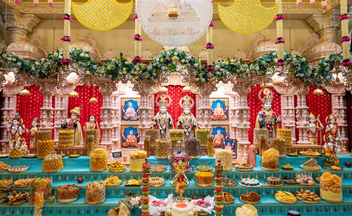Hindu New Year and Maha-Annakut