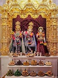 Shri Harikrishna Maharaj and Shri Radha-Krishna Dev