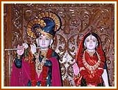 Shri Radha-Krishna Dev