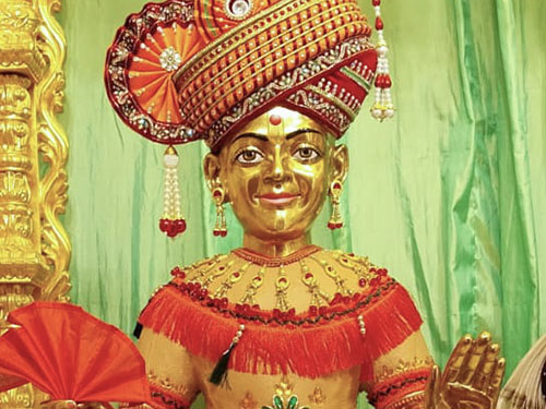 Chandan Adornments of Murtis 2026